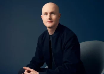Coinbase CEO Brian Armstrong Denies Launch Plans for Base Token