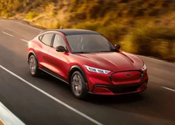 Last Chance for Savings: Mustang Mach-E Tax Loses Tax Credit Eligibility in 2024