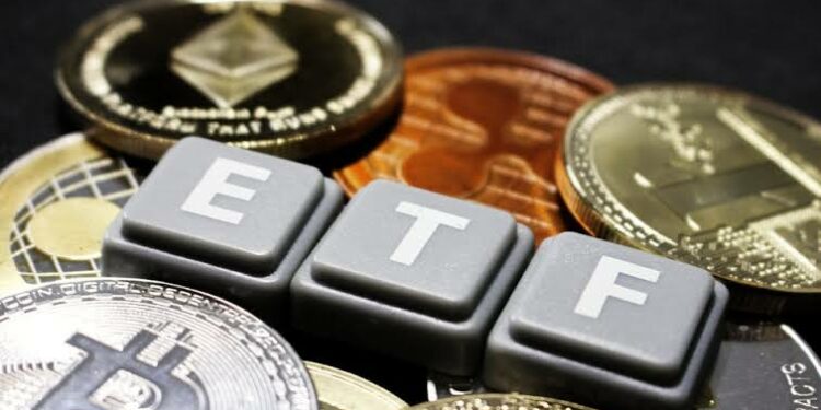 Unlocking Trillions: Grayscale CEO Bullish on Bitcoin ETFs