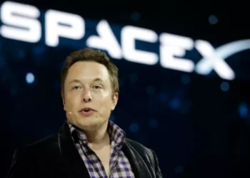 Reports claim Elon gave a slurred speech at a SpaceX event under the influence of drugs