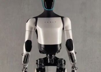 Tesla Optimus robot