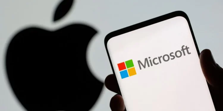 Microsoft Surpasses Apple in Market Value: iPhone Slowdown & Innovation Gap Crown the New King of Tech