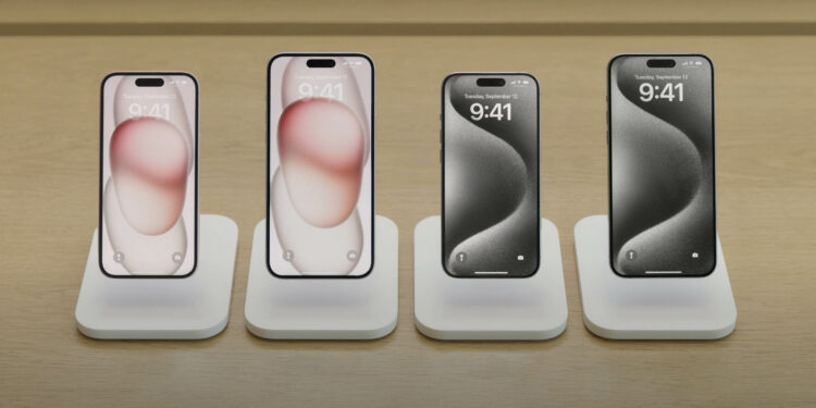 Apple iPhone 15 Series Selling for its All Time LOW PRICING!
