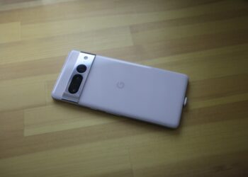 Google Pixel 7 Pro selling for 31% off