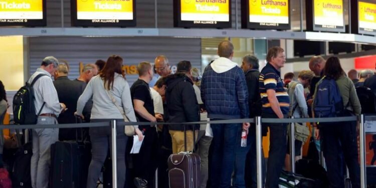 Lufthansa Strike: Ground Crew Walkout Threatens Travel for 100,000 Passengers