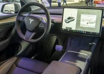 Tesla Is Being Investigated For Power Steering Failure