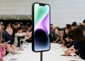 The iPhone 14 Reigns Supreme: Apple's Dominance in 2023