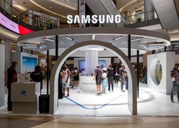 Samsung Studio is live finally! Checkout Galaxy S24 with AI features in Action