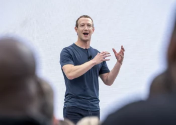 Mark Zuckerberg’s Asia tour focuses on sword-making in Japan, headsets in Seoul, and the Ambani wedding in India
