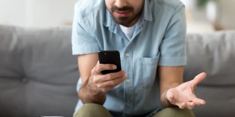“Where is my Landline” Why did US Cellular Outage Happen, Sparking Meme Fest