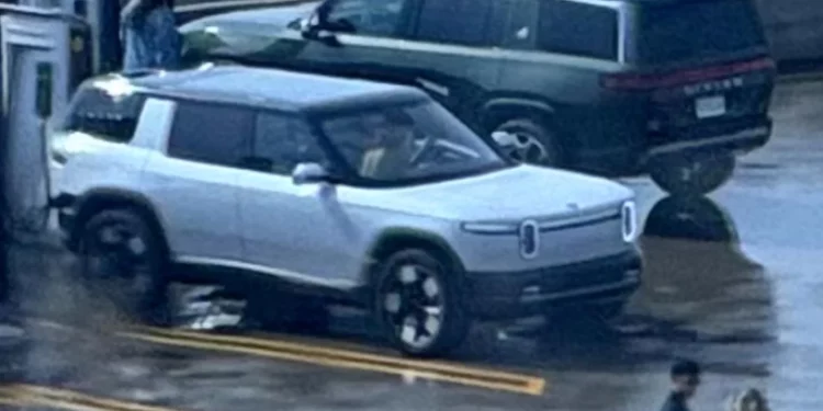 A Picture of Rivian R2 Charging Next To R1S Is Taking Internet By The Storm