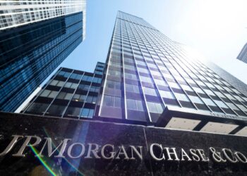 JPMorgan Pioneers AI-Powered Cash Flow Management
