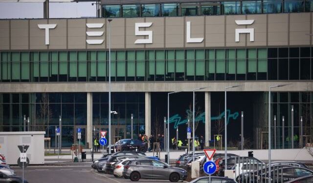 Tesla Plant