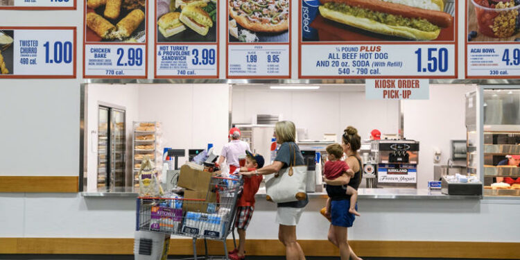 costco-food-court-tightens-membership-checks-no-more-food-without-a-card