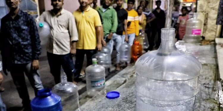 Experts advocate for Work From Home amidst ongoing water crisis in Bengaluru