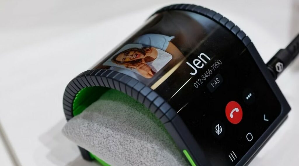 Innovative Launches for MWC 2024 - Rollable to Foldable Phones - TechStory