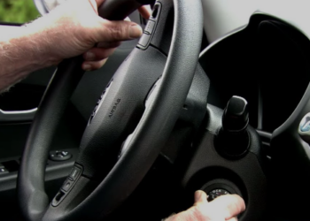 How to Unlock Steering Wheel