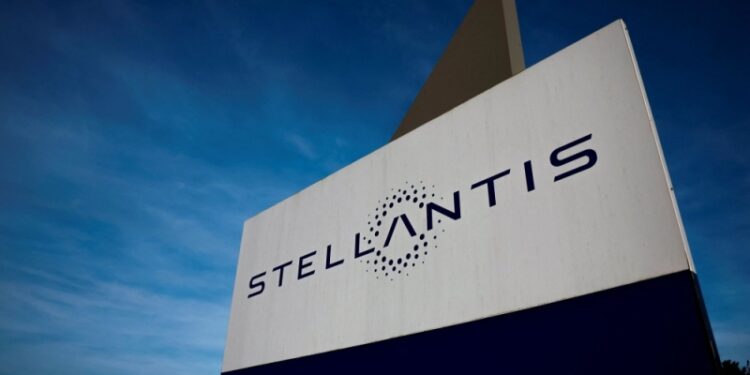 Chrysler parent Stellantis laying off 400 salaried U.S. workers due to ‘unprecedented uncertainties’