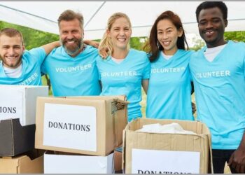 5 Best Fundraising Software & Solutions to Maximize your Efforts in 2024