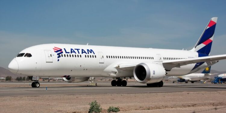 LATAM’s Boeing Flight Hit by Severe Technical Issue