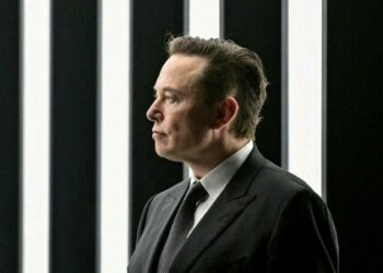 Elon Musk visits China as Tesla seeks self-driving technology rollout