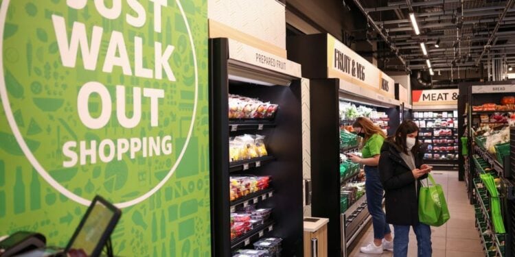 Amazon’s Just Walk Out Technology Reportedly used 1000 Indians to Watch You Shop
