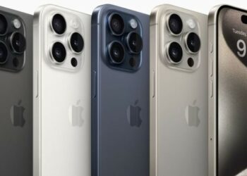 Apple iPhone 15 Pro selling for low time in Vijay Sales - Grab it!
