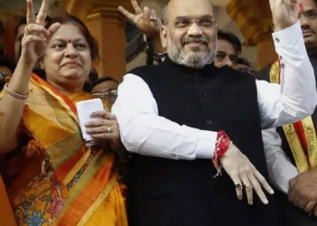Affidavit reveals 62.84% increase in assets of Amit Shah and his wife in the last five years