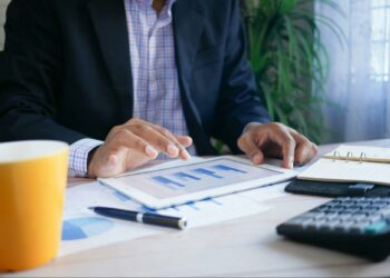 FiniWise Review: Scam or Legit?