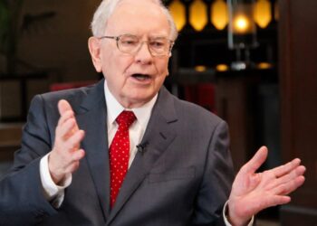 Warren Buffett says Berkshire earned $100 million everyday, even as its share gained 11 percent YTD and 16 percent in 2023.