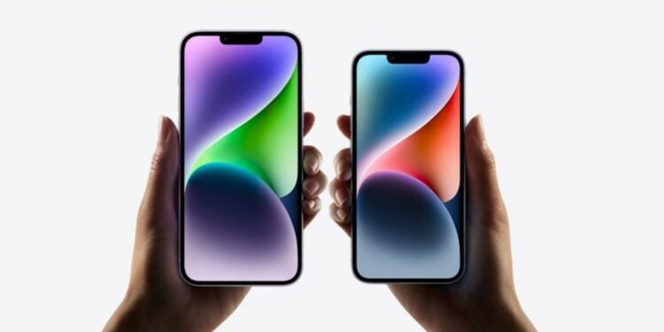 Apple iPhone 14 Plus and iPhone 14 on SALE - Which should you buy?