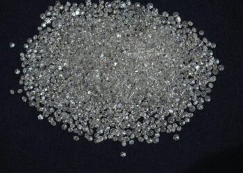 Scientists Discover New Way to Create Diamonds in Just 15 Minutes