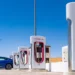 Elon rehires layoff employees