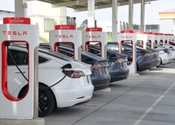 Elon Musk Announces $500 Million Investment in Tesla’s Supercharger Network