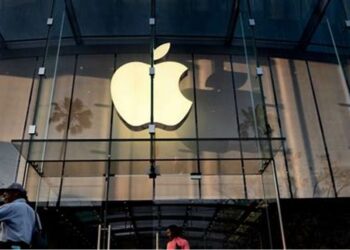 No More Tapping! Apple's Eye Tracking Lets You Control Your iPhone/iPad with Just a Glance