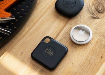 Apple iPhone can now detect if Galaxy SmartTag is trying to track!