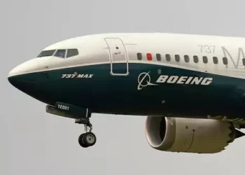 Boeing Struggles with Declining Orders Amid Ongoing Safety Issues