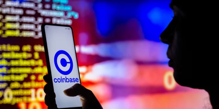 Coinbase introduces Smart Wallet, Aiming for Mass Cryptocurrency Adoption