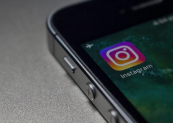 How to Hide Someone’s Story on Instagram