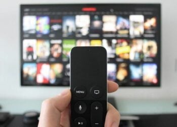 Foreign Streaming Giants Warn of Price Hikes Amid $200 Million Annual Contribution to Promote Canadian Content