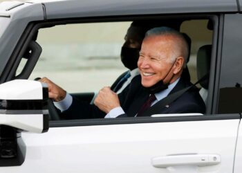 White House Revs Up Electric Vehicle Production with $1.7 Billion Grant