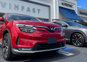 VinFast Stumbles: US Factory Delay Casts Shadow on EV Ambitions