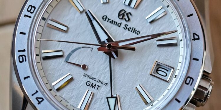 Exploring the Grand Seiko SBGE285: The Perfect Fusion of Precision and Elegance