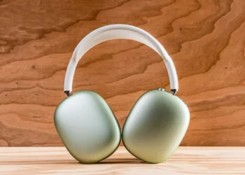 apple-airpods-max