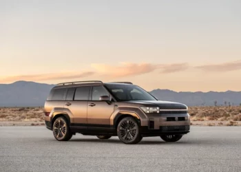 American Cars and Racing Names Hyundai Santa Fe as Best US built SUV