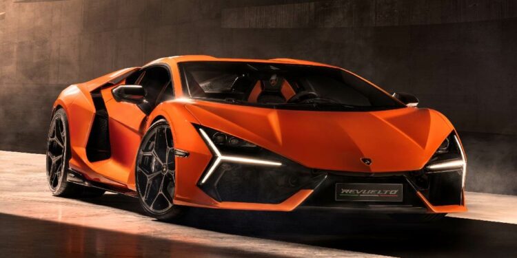 Lamborghini's Latest V-8 Engine Set to Outshine Iconic V-10