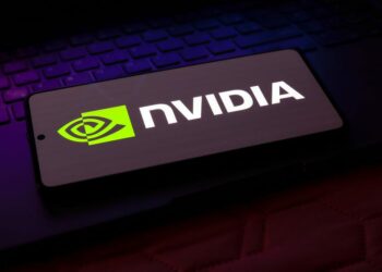 Smugglers Aid Chinese Military in Acquiring Nvidia Microchips Despite U.S. Blockade