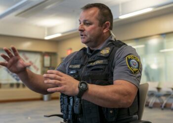 Police Departments Experiment with AI for Faster, More Accurate Incident Reports