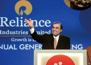 Reliance Cuts 42,000 Jobs: Retail Sector Loses 38,000 Employees