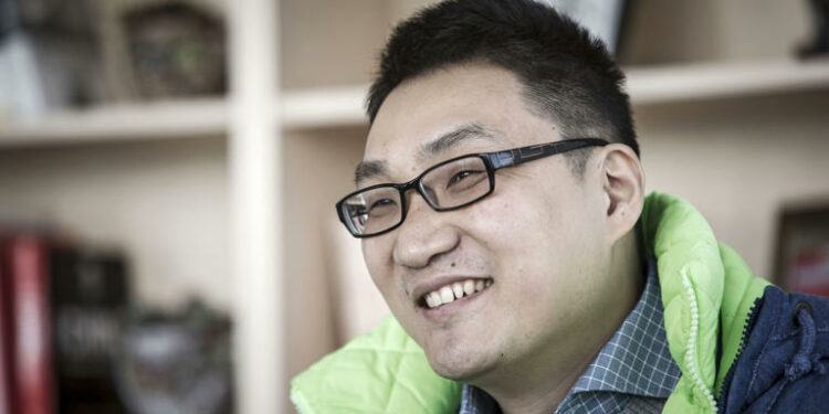 Temu Owner's Founder Loses Title of China’s Richest in Just 18 Days Amid Market Volatility